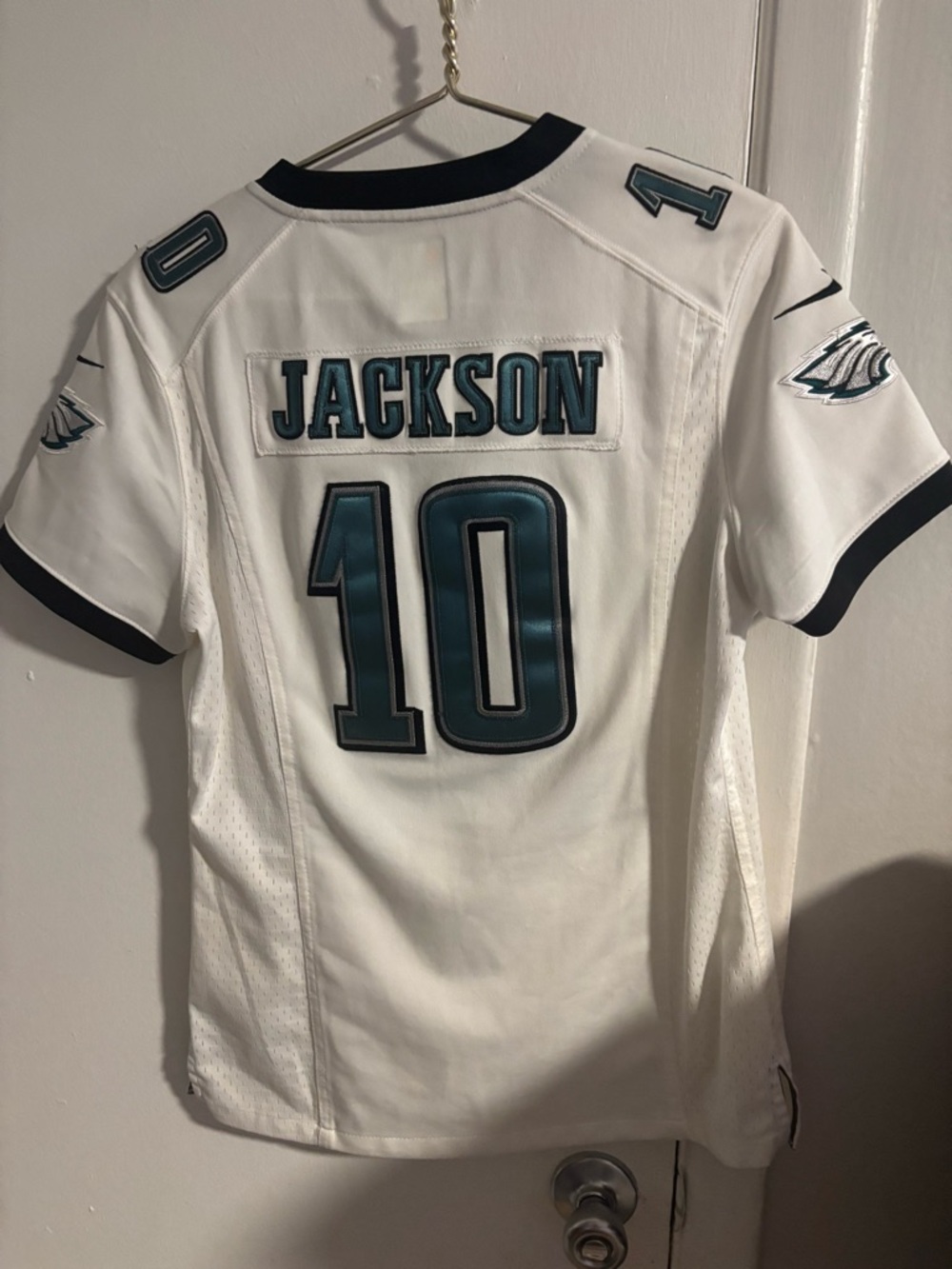 Nike Eagles #10 Jersey Womens Medium White NFL On Field Football Shirt
(920) - Picture 2 of 10